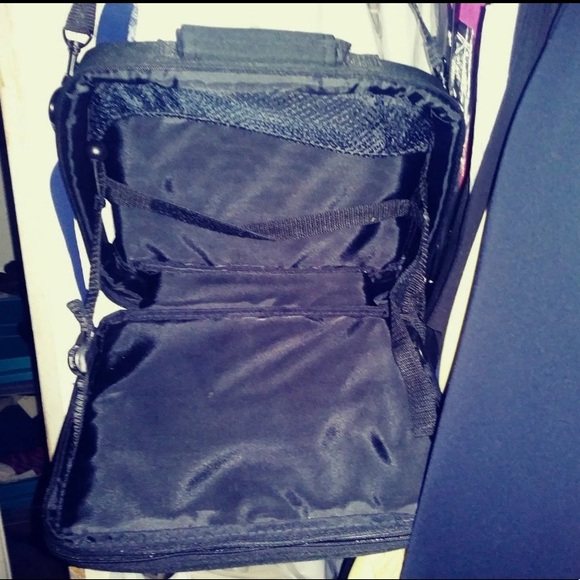 Targus Small Carry Bag - Picture 4 of 4